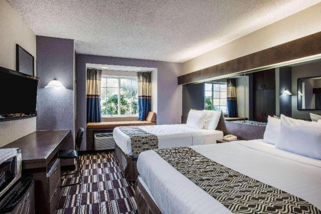 Microtel Inn & Suites By Wyndham Chattanooga/Near Hamilton P Bagian luar foto