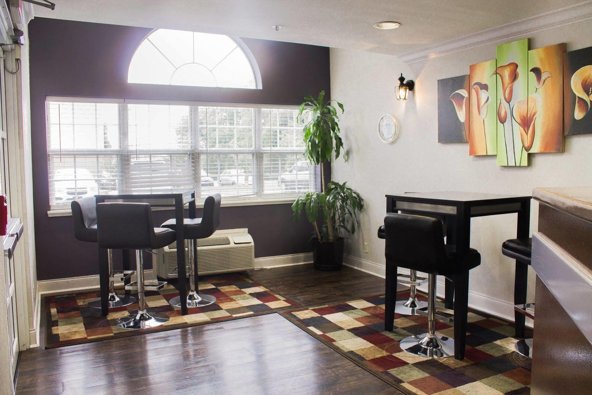 Microtel Inn & Suites By Wyndham Chattanooga/Near Hamilton P Bagian luar foto